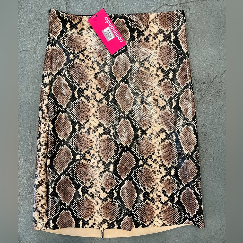 Commando Snakeskin Mini skirt size Medium